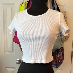 Uniqlo White Ribbed Crew Neck Short-Sleeve Cropped  T-shirt